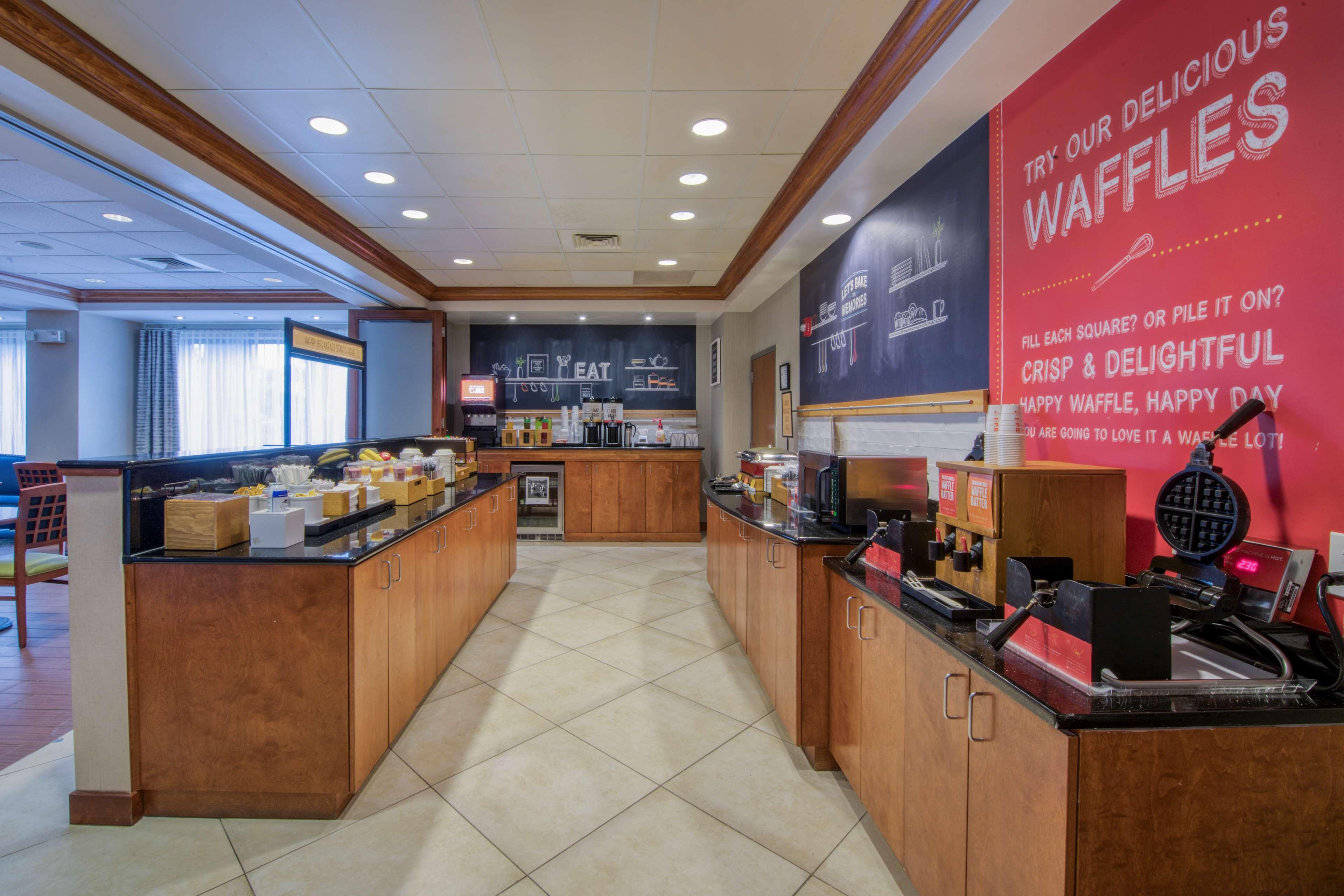 Hampton Inn Wilmington University Area Exterior foto